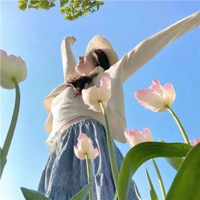 黑暗社会题材《蚯蚓》无删减版：女儿遭受校园霸凌惨死，脑瘫父亲的绝望残酷复仇