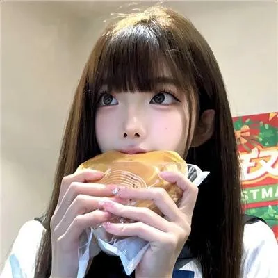 【真实绝症改编】《余命10年》小松菜奈坂口健太郎：得知自己只剩十年寿命，她决定不谈恋爱却偏偏遇见他